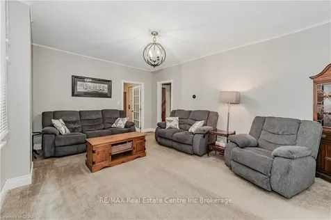 25 Meadowview Avenue Guelph ON N1H 5S4