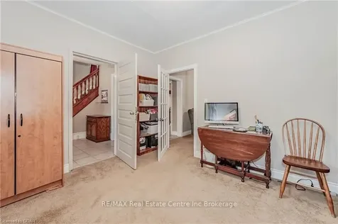 25 Meadowview Avenue Guelph ON N1H 5S4