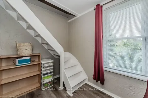 25 Meadowview Avenue Guelph ON N1H 5S4