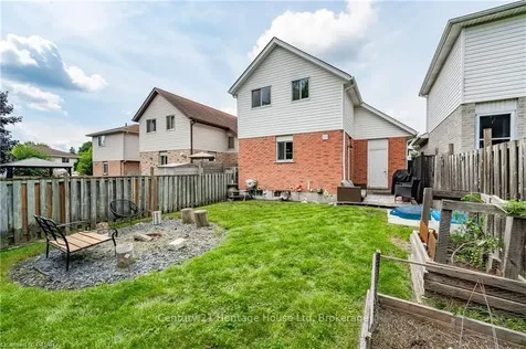 9 Troy Crescent Guelph ON N1E 6W7