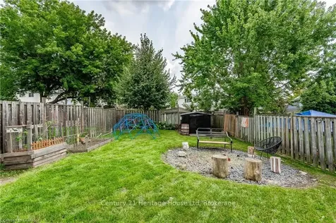 9 Troy Crescent Guelph ON N1E 6W7
