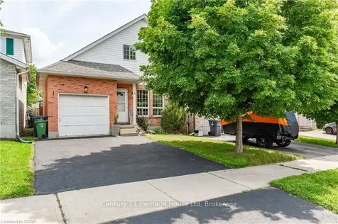 9 Troy Crescent Guelph ON N1E 6W7