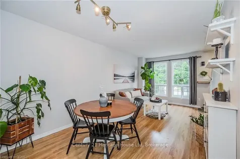 9 Troy Crescent Guelph ON N1E 6W7