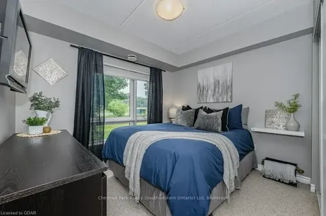 67 Kingsbury Square Guelph ON N1L 0L3