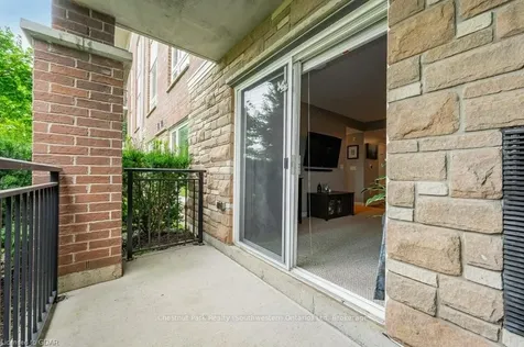 67 Kingsbury Square Guelph ON N1L 0L3