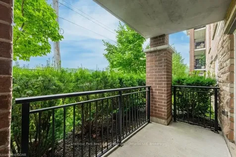 67 Kingsbury Square Guelph ON N1L 0L3