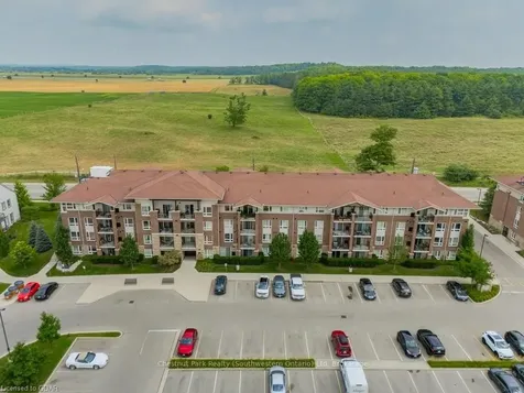 67 Kingsbury Square Guelph ON N1L 0L3