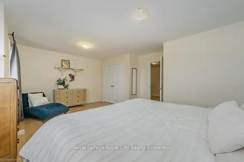 43 Wideman Boulevard N/a Guelph ON N1E 0H9