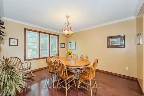 16 Lyle Place Guelph ON N1L 1A8