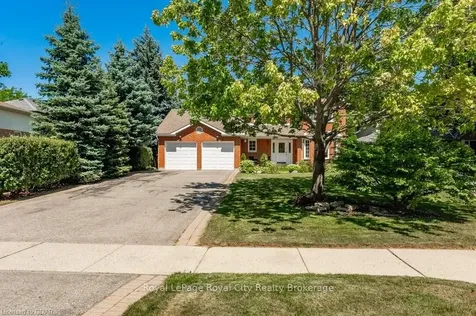 16 Lyle Place Guelph ON N1L 1A8