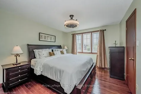 16 Lyle Place Guelph ON N1L 1A8