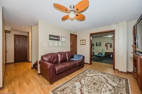 16 Lyle Place Guelph ON N1L 1A8