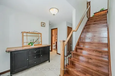 16 Lyle Place Guelph ON N1L 1A8