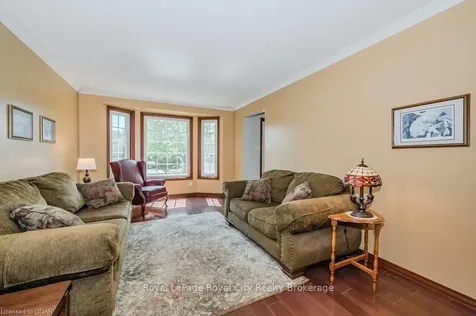 16 Lyle Place Guelph ON N1L 1A8