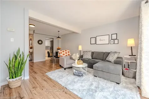 31 Greengate Road Guelph ON N1H 6R3