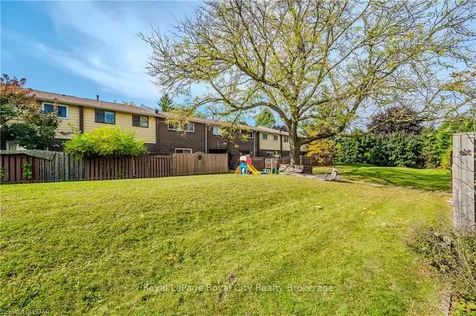 31 Greengate Road Guelph ON N1H 6R3