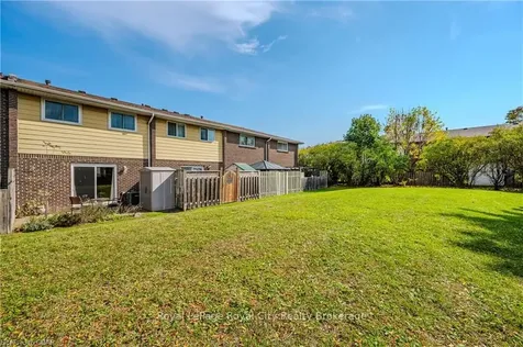 31 Greengate Road Guelph ON N1H 6R3