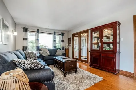 10 Northwood Crescent Guelph ON N1H 6Z4