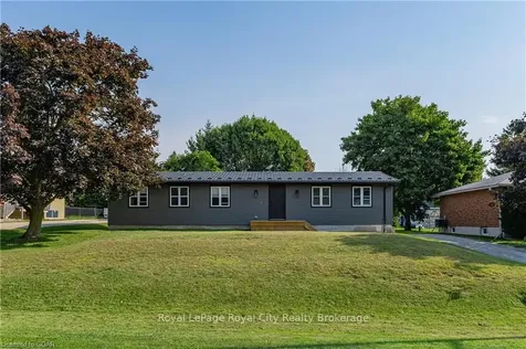 5 Macdonald Street Centre Wellington ON N0B 1S0