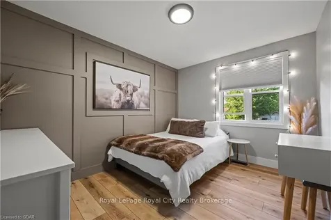 5 Macdonald Street Centre Wellington ON N0B 1S0