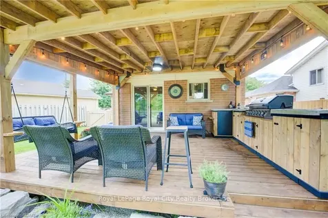 440 Flannery Drive Centre Wellington ON N1M 3P3