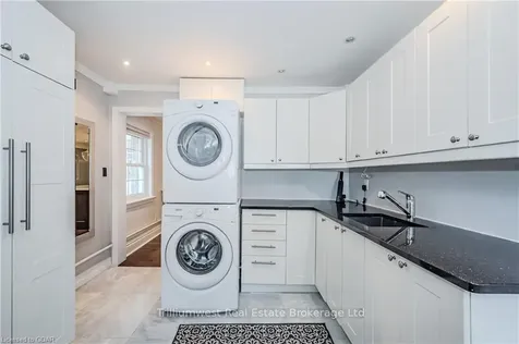 38 Arthur Street N Guelph ON N1E 4T8