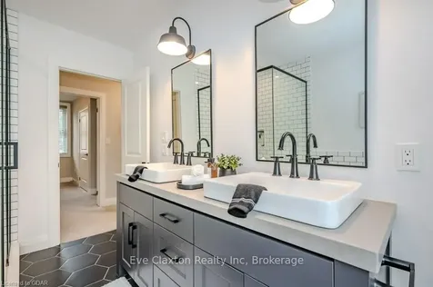 89 Northumberland Street Guelph ON N1H 3A7