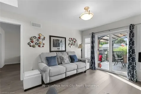 6 Wideman Boulevard Guelph ON N1E 0J2