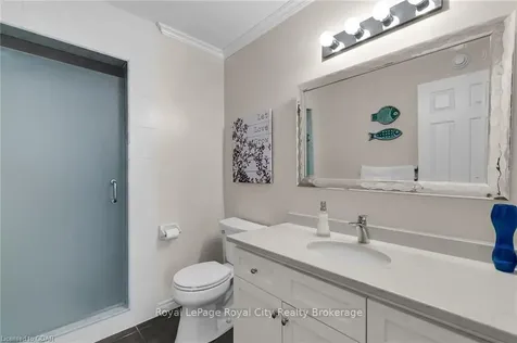 6 Wideman Boulevard Guelph ON N1E 0J2