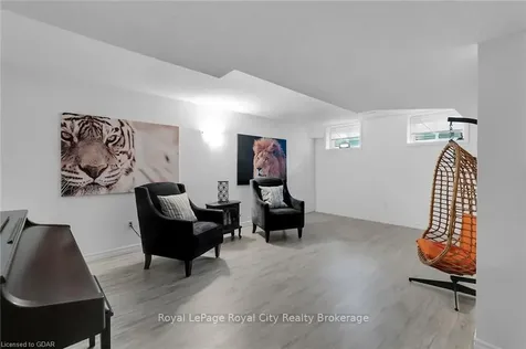 6 Wideman Boulevard Guelph ON N1E 0J2