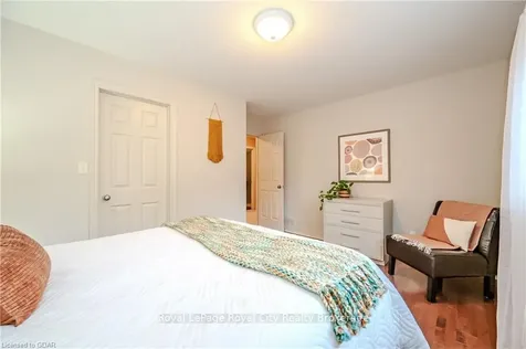 755 Willow Road Guelph ON N1K 2A2