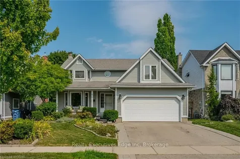 6 Cranberry Court Guelph ON N1K 1R7