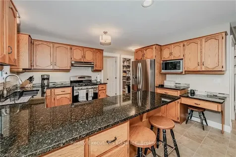 6 Cranberry Court Guelph ON N1K 1R7