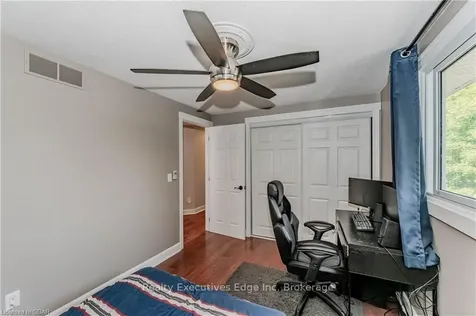 6 Cranberry Court Guelph ON N1K 1R7