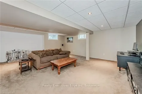 6 Cranberry Court Guelph ON N1K 1R7