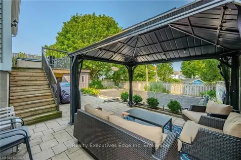 6 Cranberry Court Guelph ON N1K 1R7
