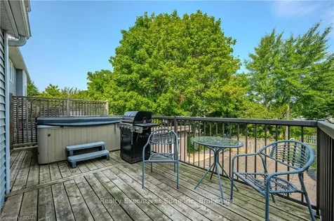 6 Cranberry Court Guelph ON N1K 1R7