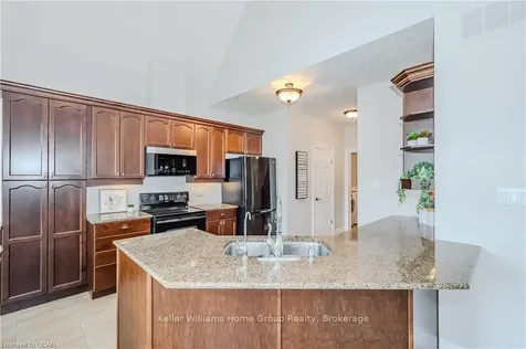 875 University Avenue E Waterloo ON N2K 0A1