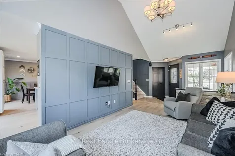 327 Starwood Drive Guelph ON N1E 6Z9