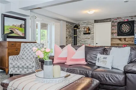 327 Starwood Drive Guelph ON N1E 6Z9