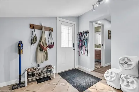 7 Gort Avenue Brant ON N3L 2H8