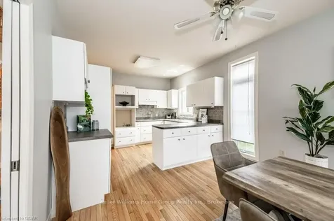 5 Wild Rose Court Guelph ON N1G 4X7