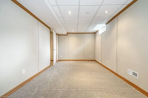 5 Wild Rose Court Guelph ON N1G 4X7