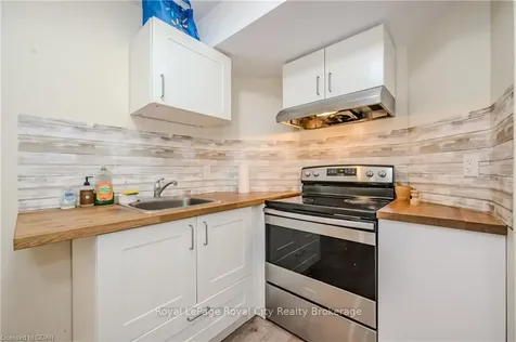 33 Bushmills Crescent Guelph ON N1K 1T6