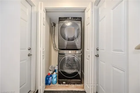 33 Bushmills Crescent Guelph ON N1K 1T6