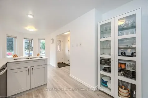 33 Bushmills Crescent Guelph ON N1K 1T6