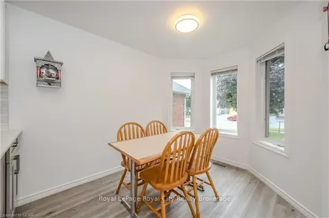 33 Bushmills Crescent Guelph ON N1K 1T6