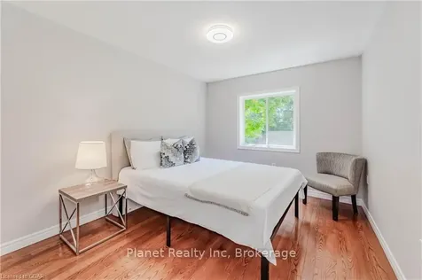 35 White Pine Way Guelph ON N1G 4X7