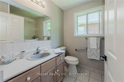 35 White Pine Way Guelph ON N1G 4X7