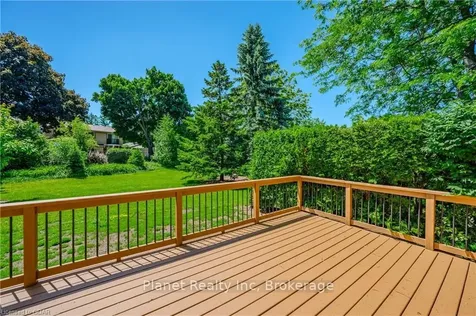 35 White Pine Way Guelph ON N1G 4X7